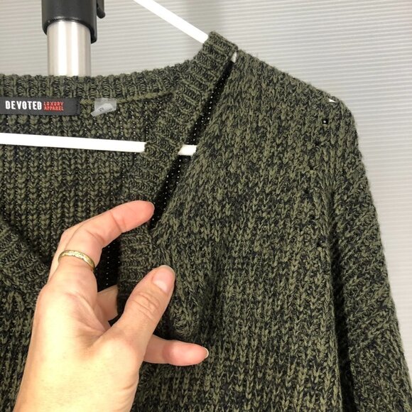 Devoted Peakaboo Collar Dark Green Black VNeck Knit Sweater Sz M - Picture 4 of 12